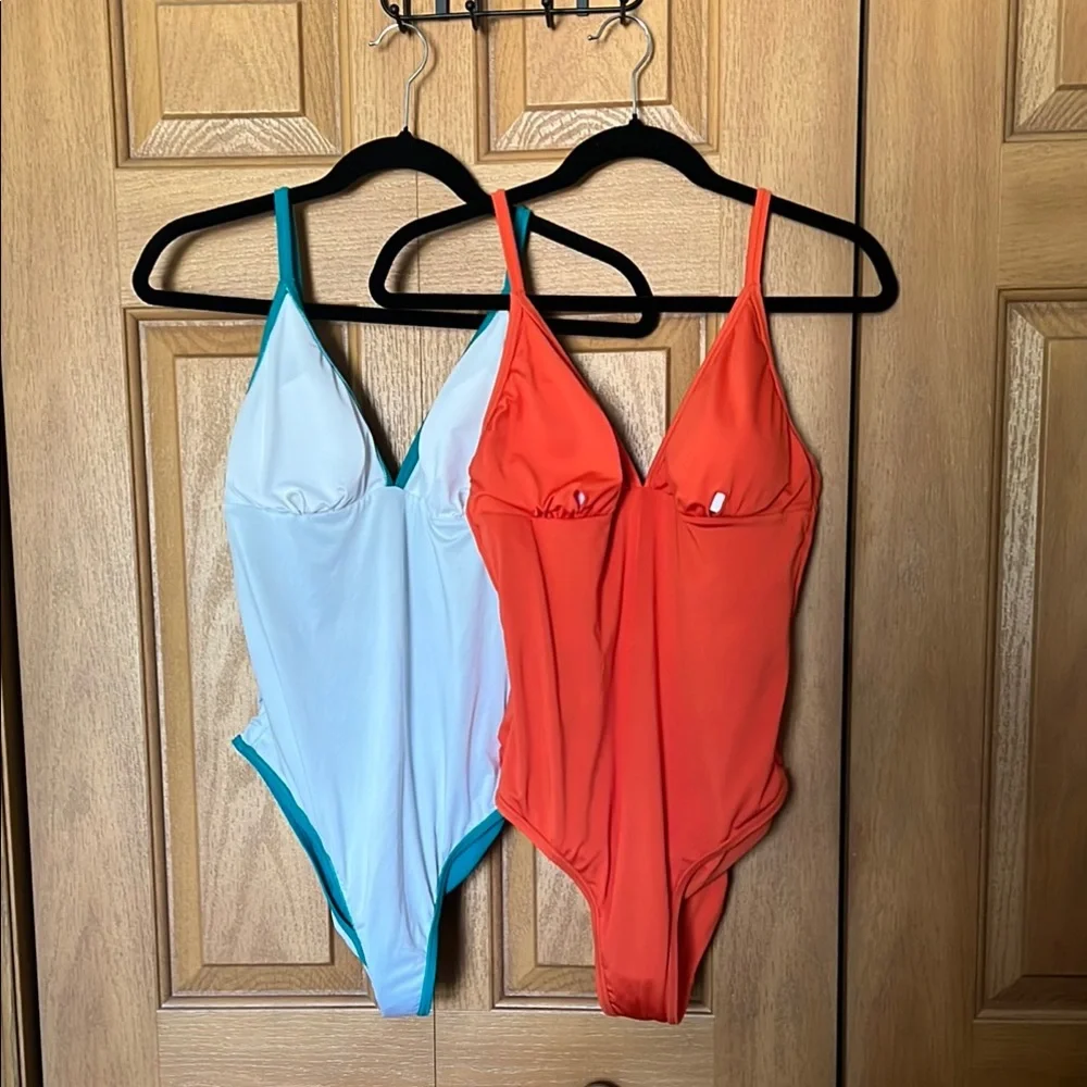 Vibrant Women's Swimwear Set - Blue and Orange - Picture 3 of 6